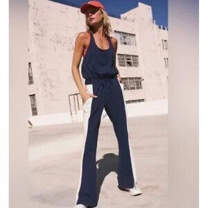 Free People Movement Flow Flare one piece Jumpsuit navy sz M‎